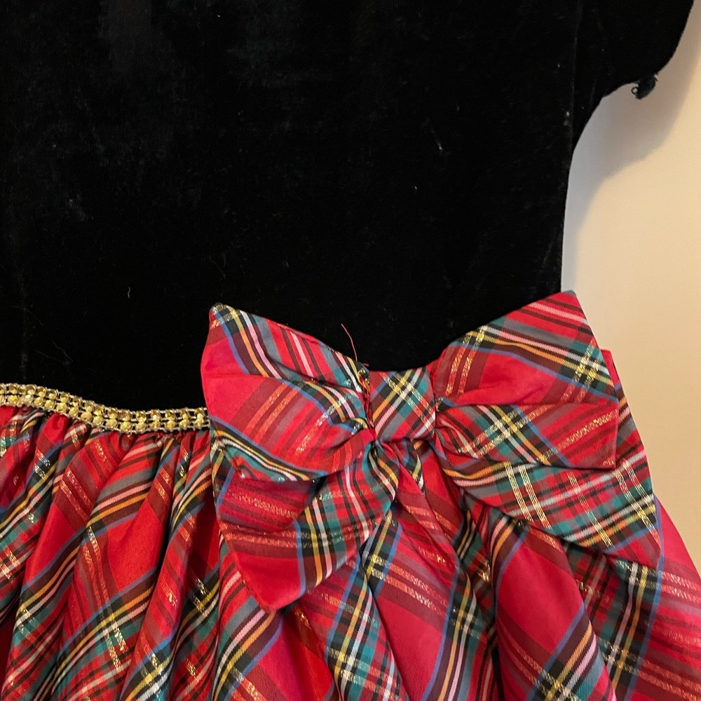 Beautiful Girls Dress - Picture 4 of 6